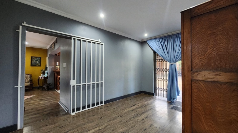 4 Bedroom Property for Sale in Melodie North West